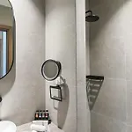 Leonardo Boutique Hotel