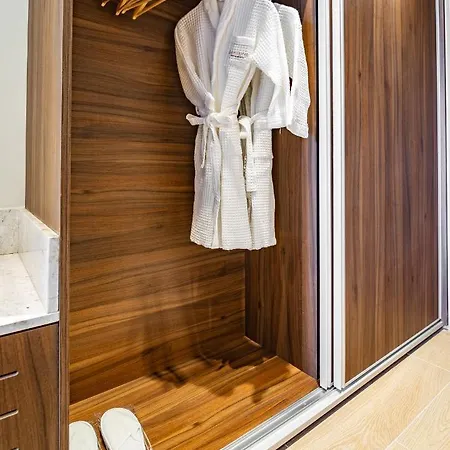 Leonardo Boutique Ξενοδοχείο 4*