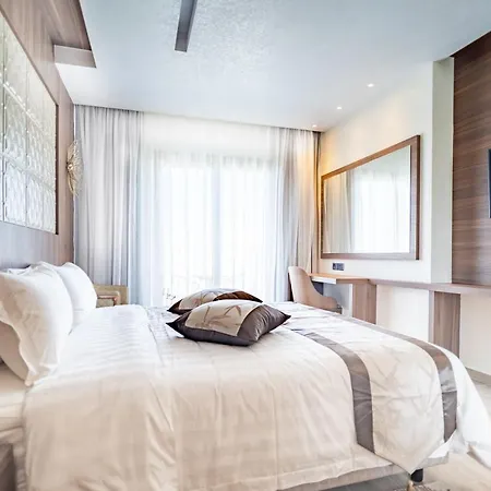 Leonardo Boutique 4*