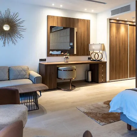 Leonardo Boutique Hotel Larnaca