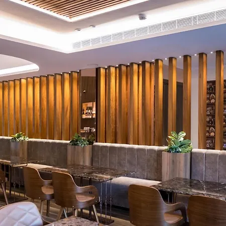 Leonardo Boutique לרנקה