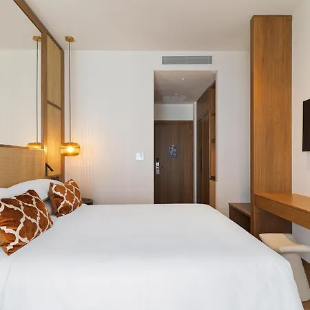 Hotel Leonardo Boutique Larnaca