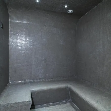 Leonardo Boutique Hotel