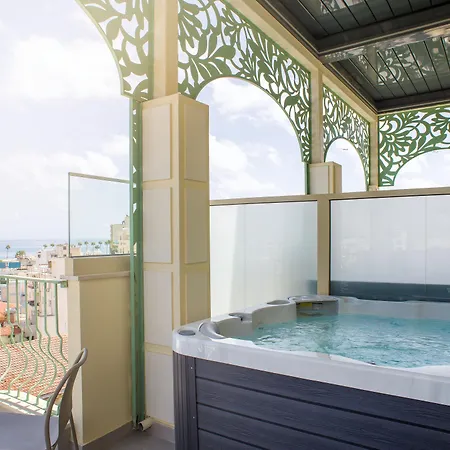 Отель Leonardo Boutique 4*