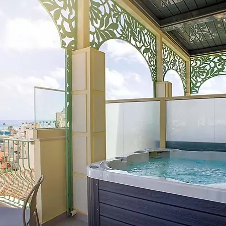 Hotel Leonardo Boutique Larnaca