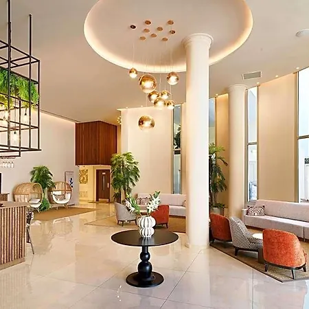 Hotel Leonardo Boutique