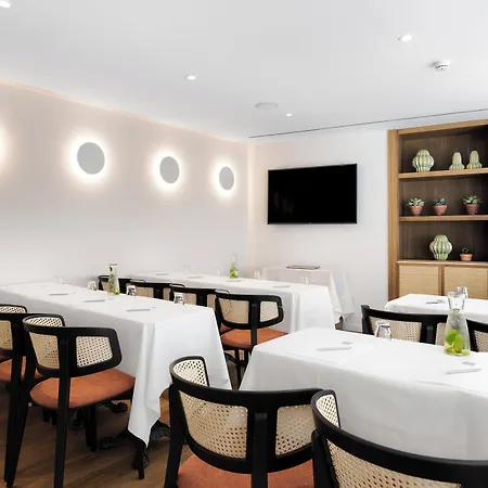 Hotel Leonardo Boutique 4*