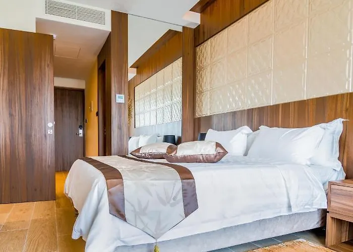 Hotell Leonardo Boutique Larnaca