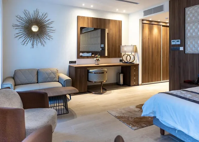 Leonardo Boutique Hotell Larnaca