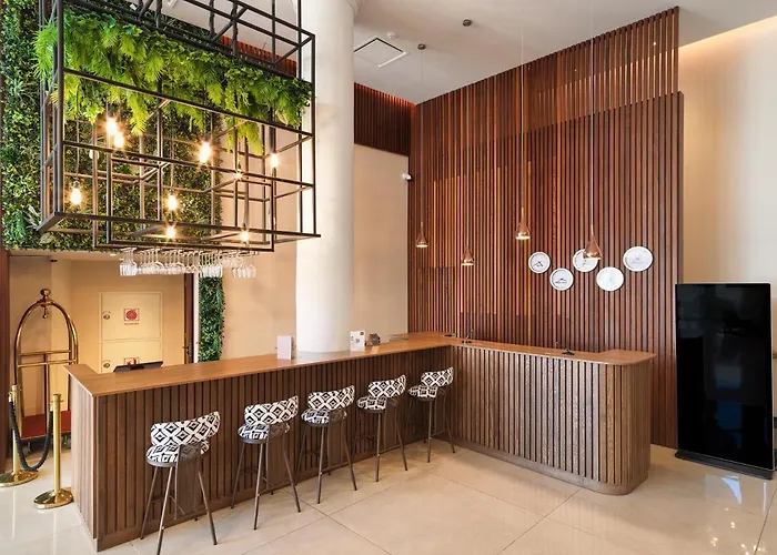 Leonardo Boutique لارنكا