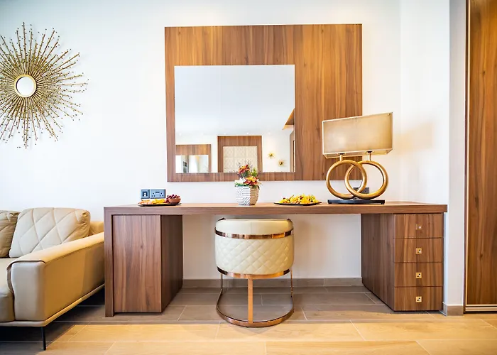 Hotell Leonardo Boutique Larnaca