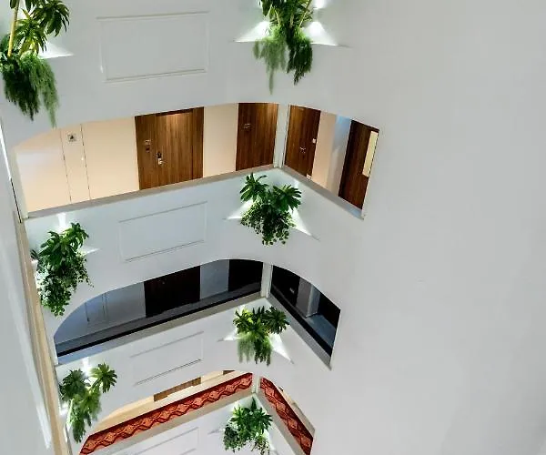 Leonardo Boutique Ларнака