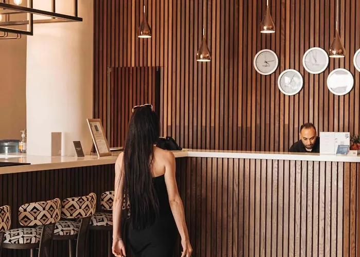 Leonardo Boutique 4* Ларнака